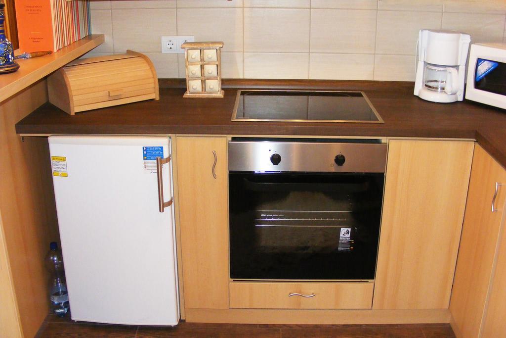 Szerencsecsillag Vendeghaz Otel Kiskoros Dış mekan fotoğraf
