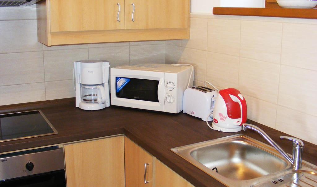 Szerencsecsillag Vendeghaz Otel Kiskoros Dış mekan fotoğraf